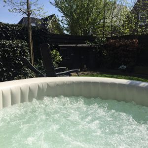 Jacuzzi Huren