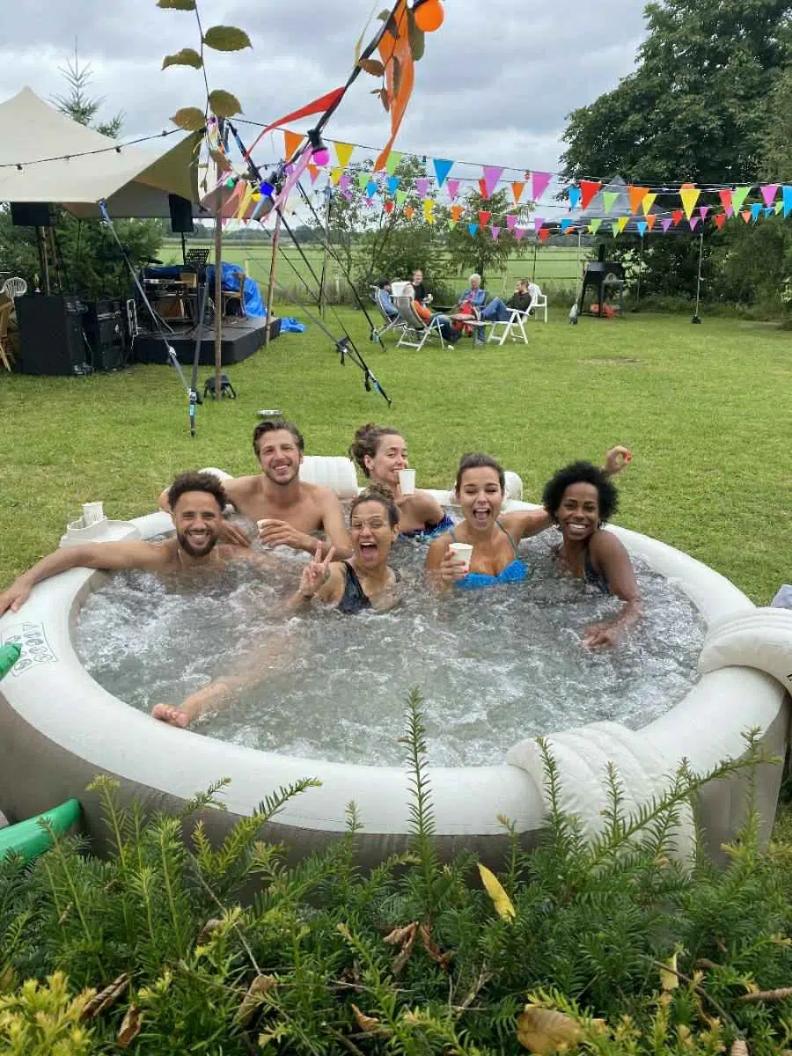 Jacuzzi party Bilthoven